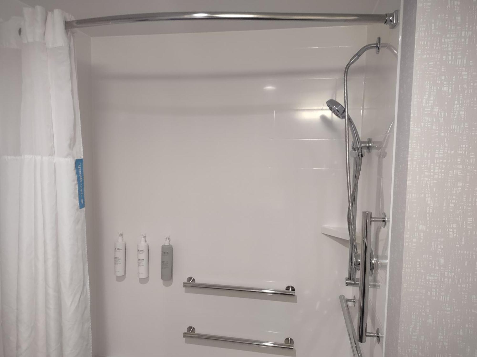 Hampton Inn & Suites Pittsburgh New Stanton Pa Esterno foto