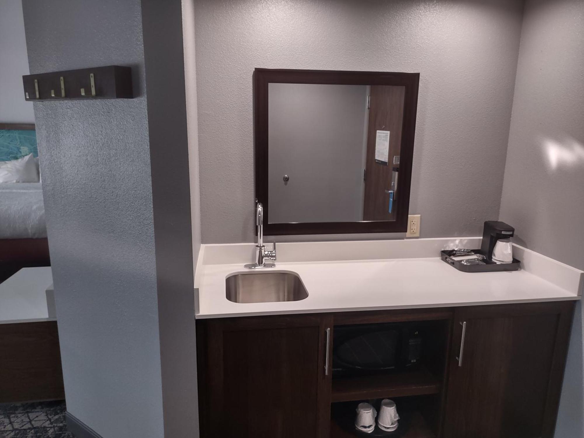 Hampton Inn & Suites Pittsburgh New Stanton Pa Esterno foto